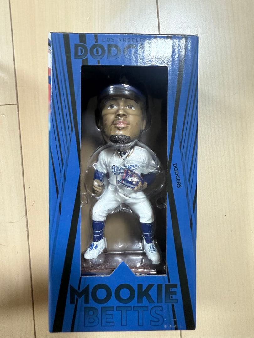 非売品　ドジャース　ムーキー・ベッツ　ボブルヘッド フィギュア
