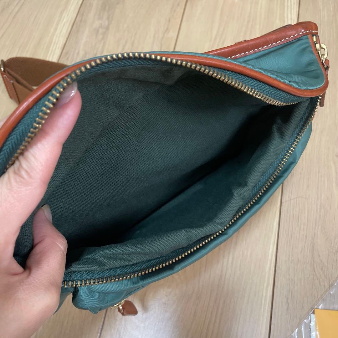 Felisi ボディバッグ・ウエストポーチ グリーン