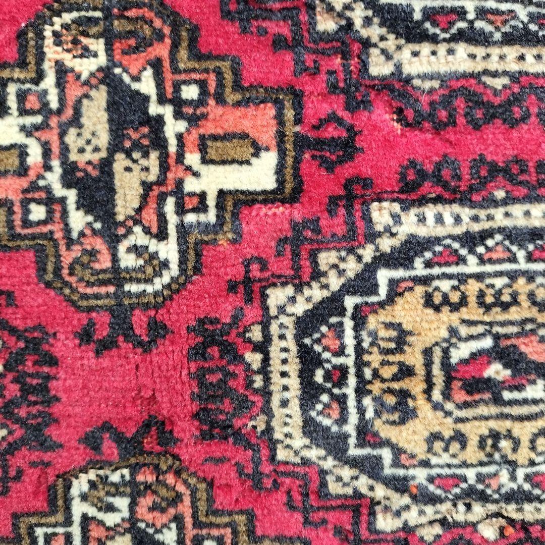 ※最終値下げ￥45,000→￥40,000【訳あり格安出品】ペルシャ絨毯