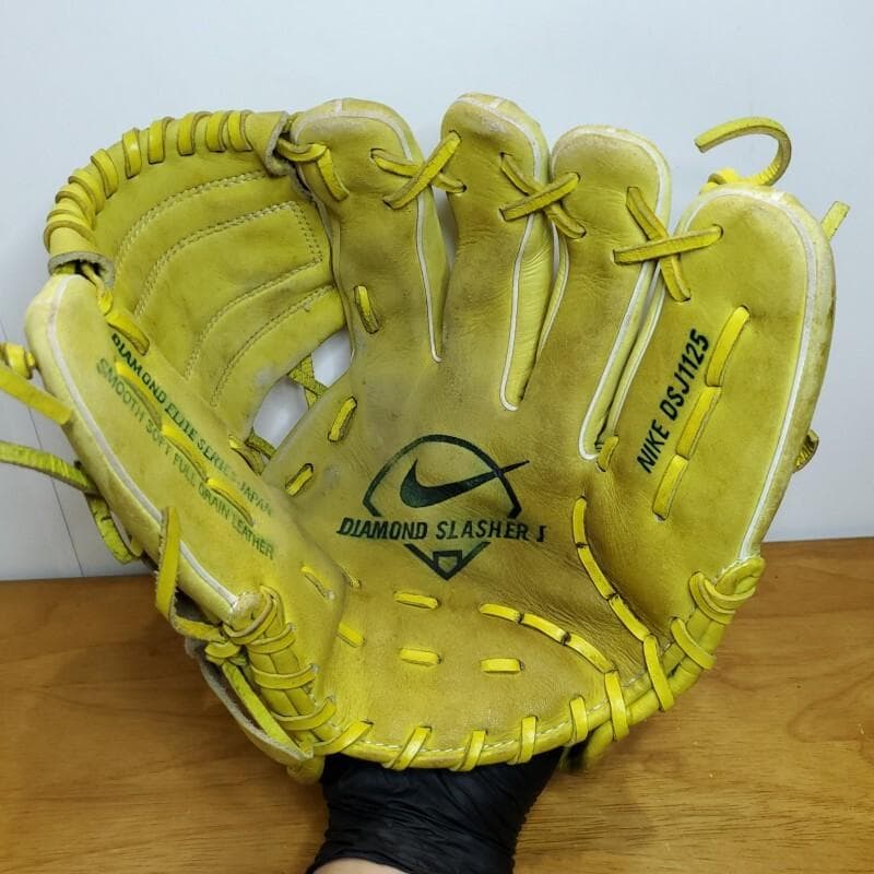 NIKE ナイキ ダイアモンドエリート スラッシャーJ 内野用 軟式グローブ