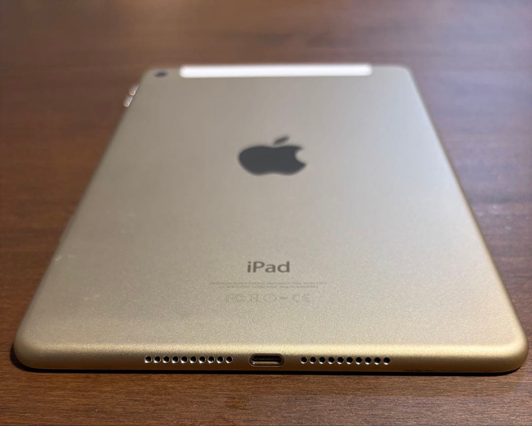 【美品】iPad mini 第4世代 Wi-Fi+cellular 128GB