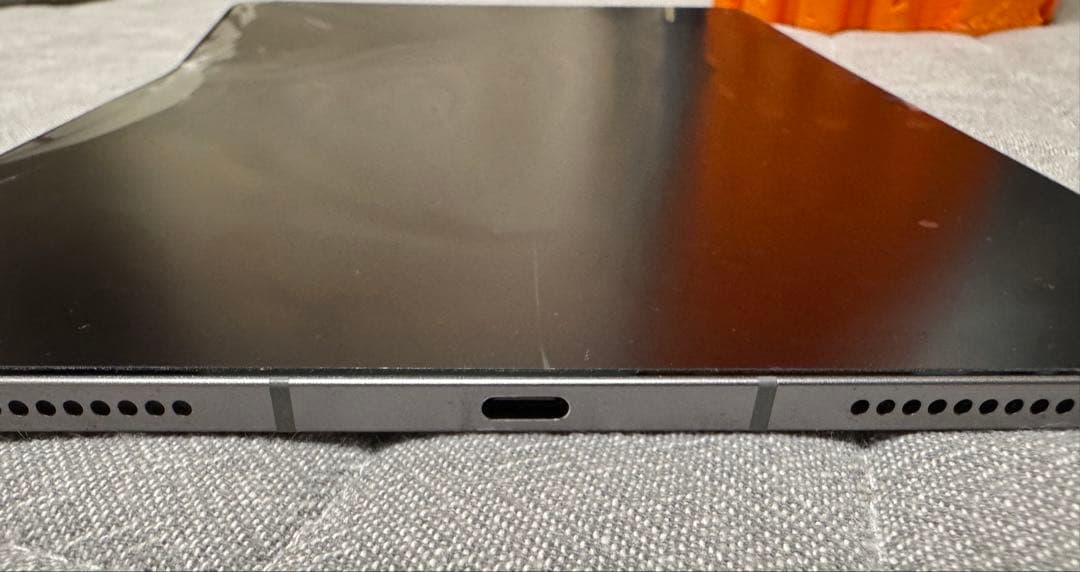 iPadAir本体 画面ひび割れフレーム曲がりあり