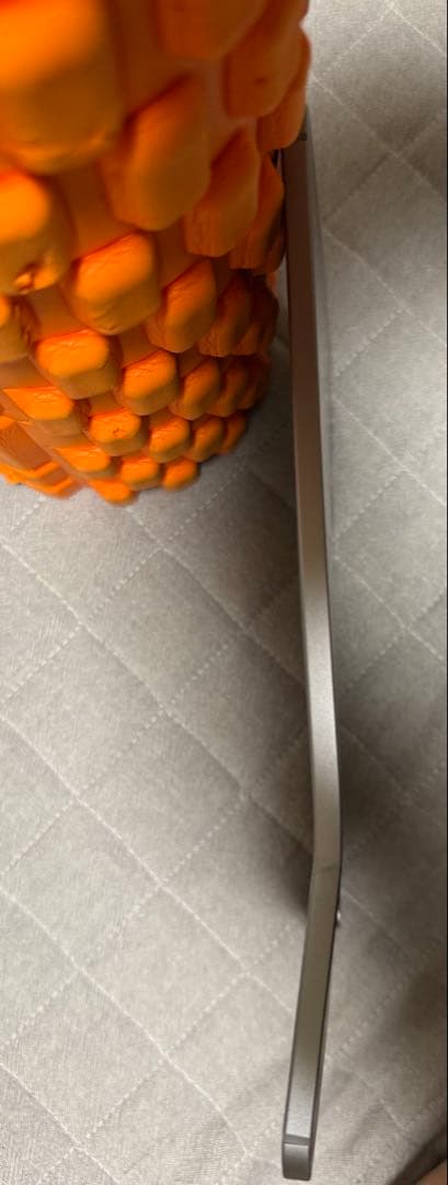 iPadAir本体 画面ひび割れフレーム曲がりあり