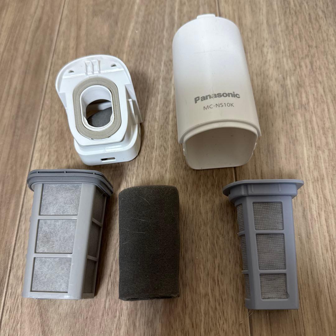 【動作確認済】Panasonic 充電式掃除機 MC-NS10K【紙パック付】