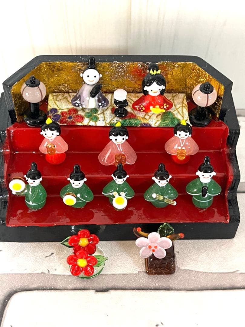 雛人形　ガラス細工　豆雛　三段飾り　ミニチュア