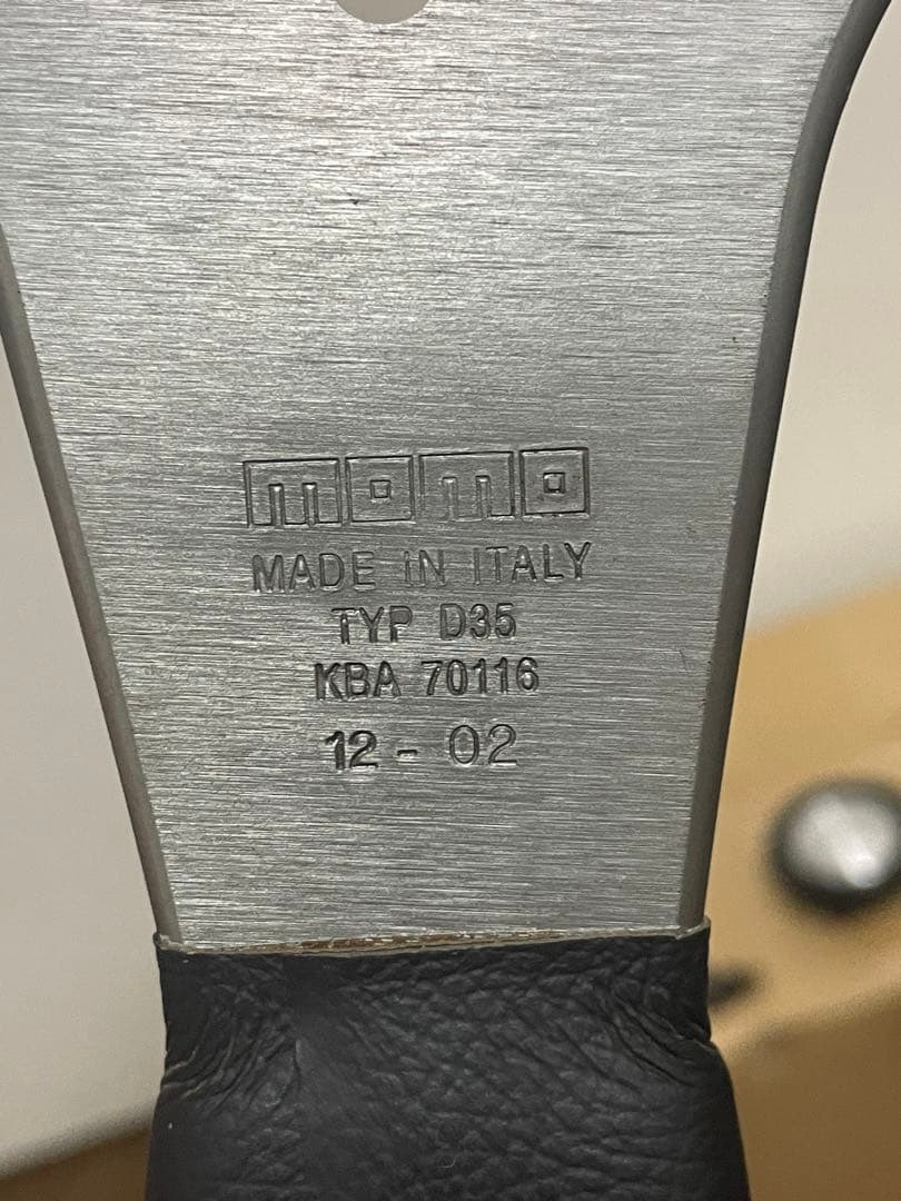 MOMO RACE 35φ ステアリング