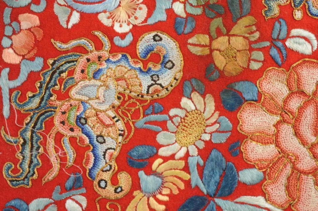 【珍】　★ 蝶恋花紋繍片 ★　刺繍 花紋 蝶紋　明清織繍