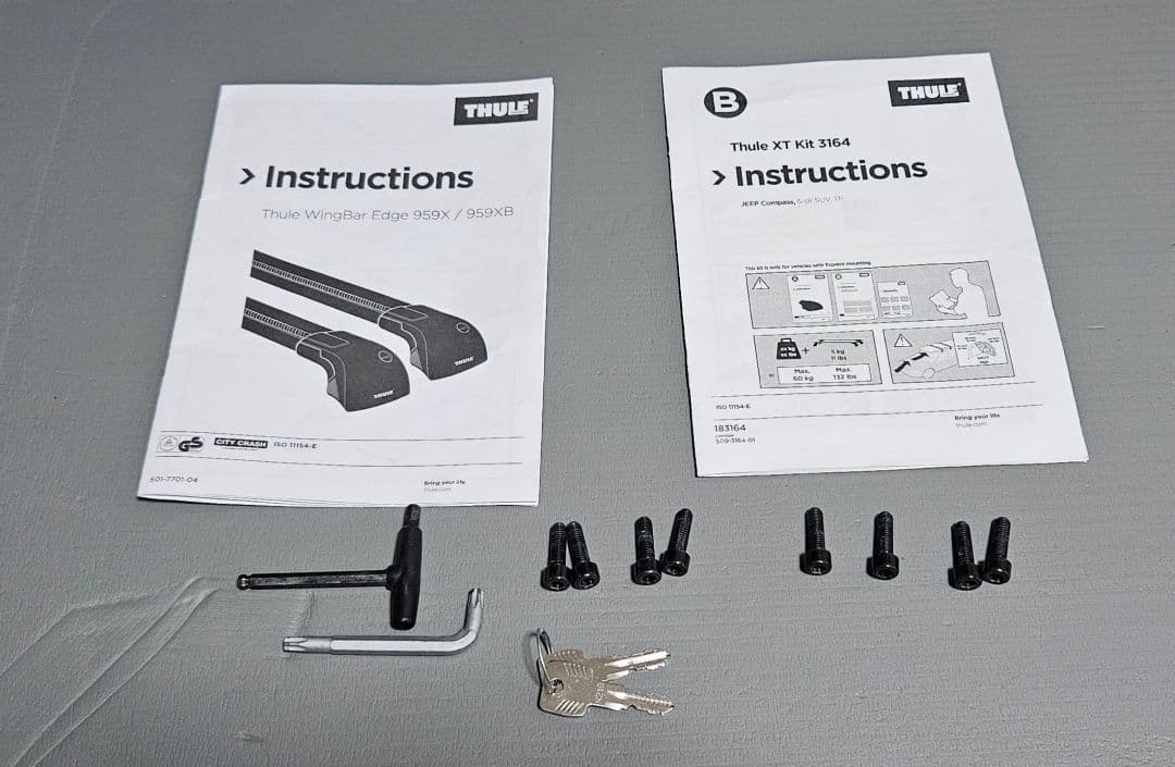 ぴっぴジープコンパス(M624)専用 THULE ルーフキャリア