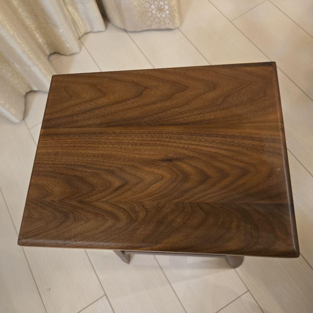 ウォールナット無垢材　スツール　四角