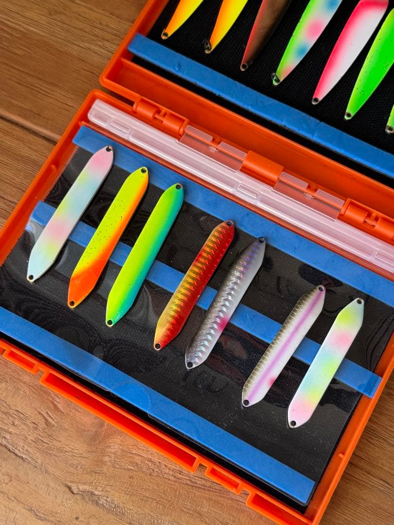 プロビア・MTレイクス　スプーンセット 20個 その他ルアー・オレンジケース付き