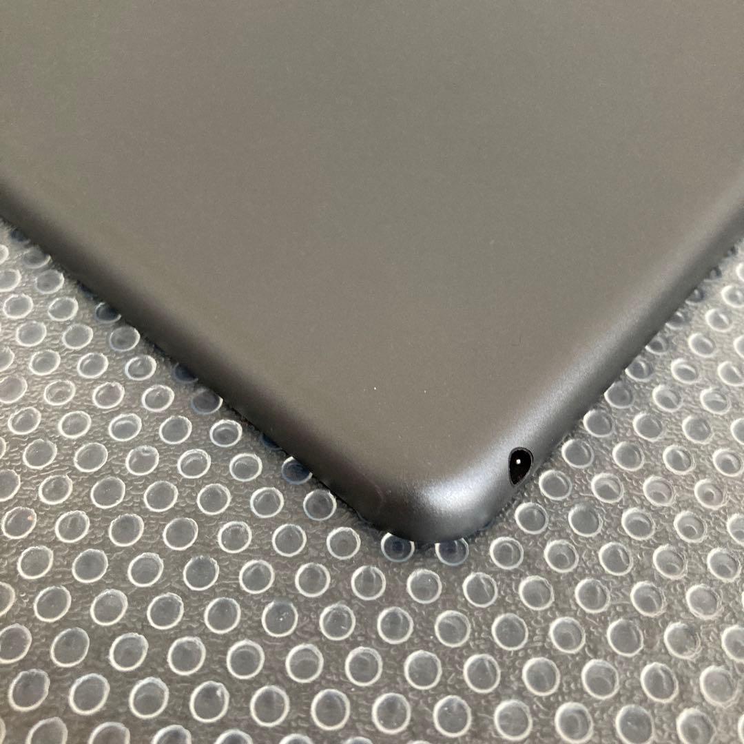 3266【早い者勝ち】iPad7 第7世代 32GB WIFIモデル☆