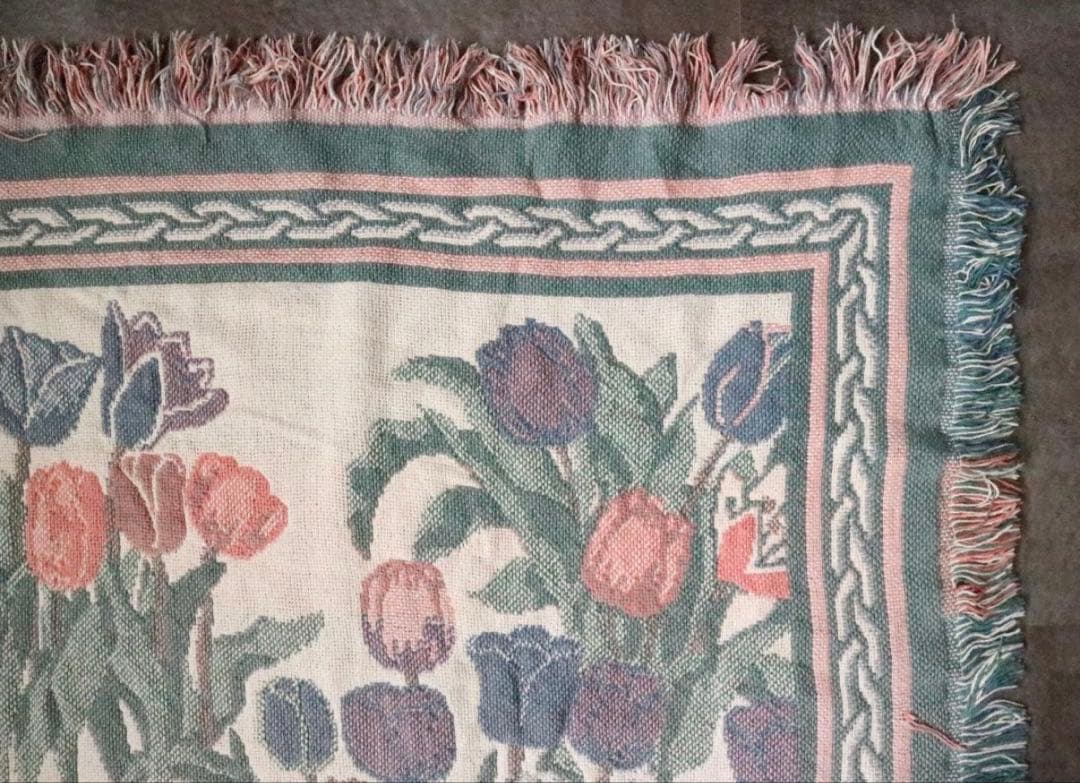 USA RUG / チューリップ柄