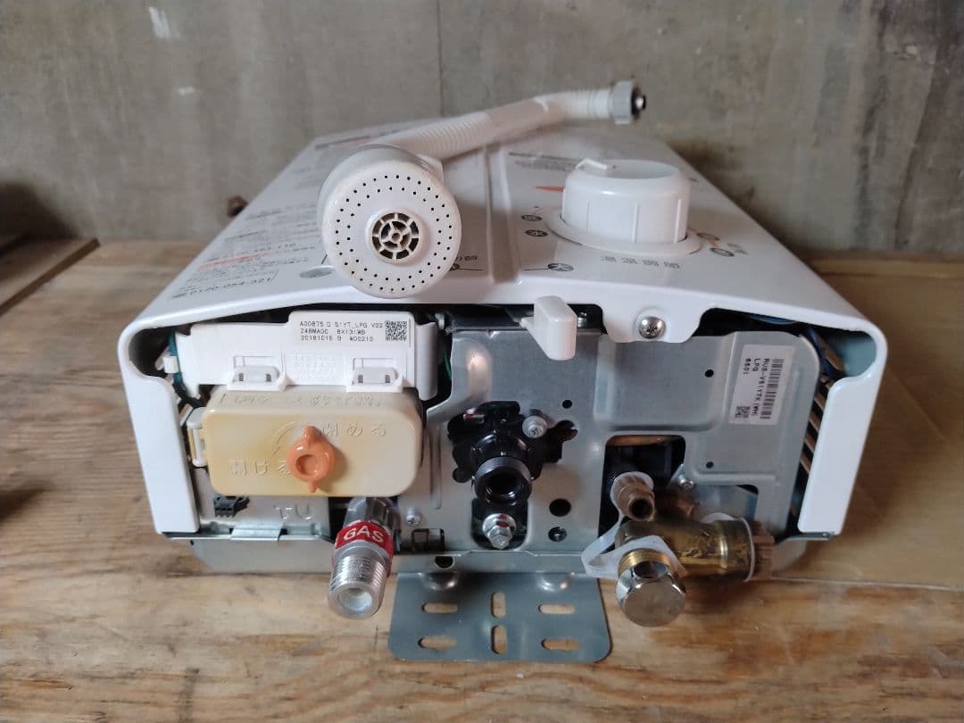 2018年製5号湯沸器❗️リンナイ元止め❗️(LPガス)