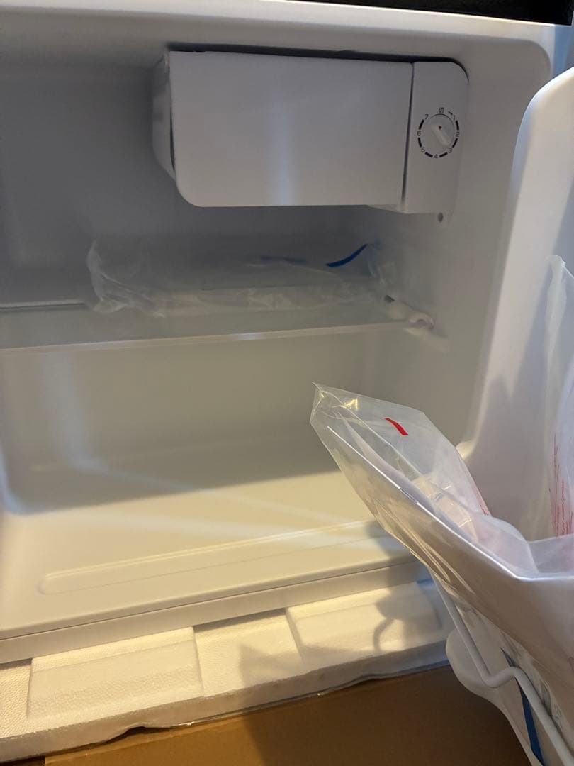 【超美品】2024年製 アイリスオーヤマ 小型冷蔵庫 46L ダークウッド