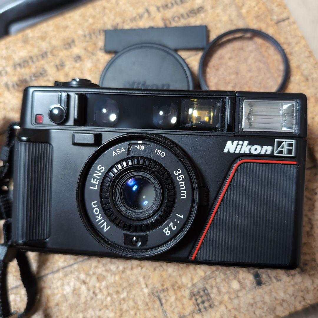 Nikon AF 35mm f/2.8 コンパクトカメラ