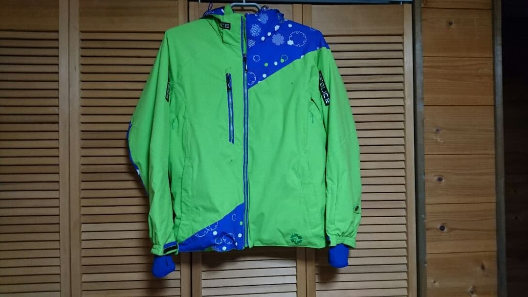 スキーウエア上下セット Ｏサイズ洗濯・撥水剤洗濯済み