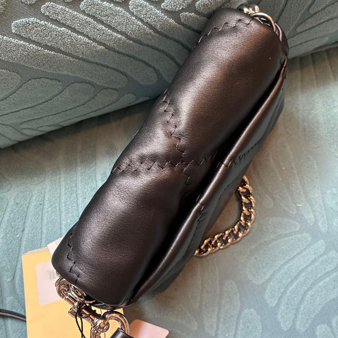 新品　お洒落★マーク ジェイコブス キルティングJ Marcミニショルダー