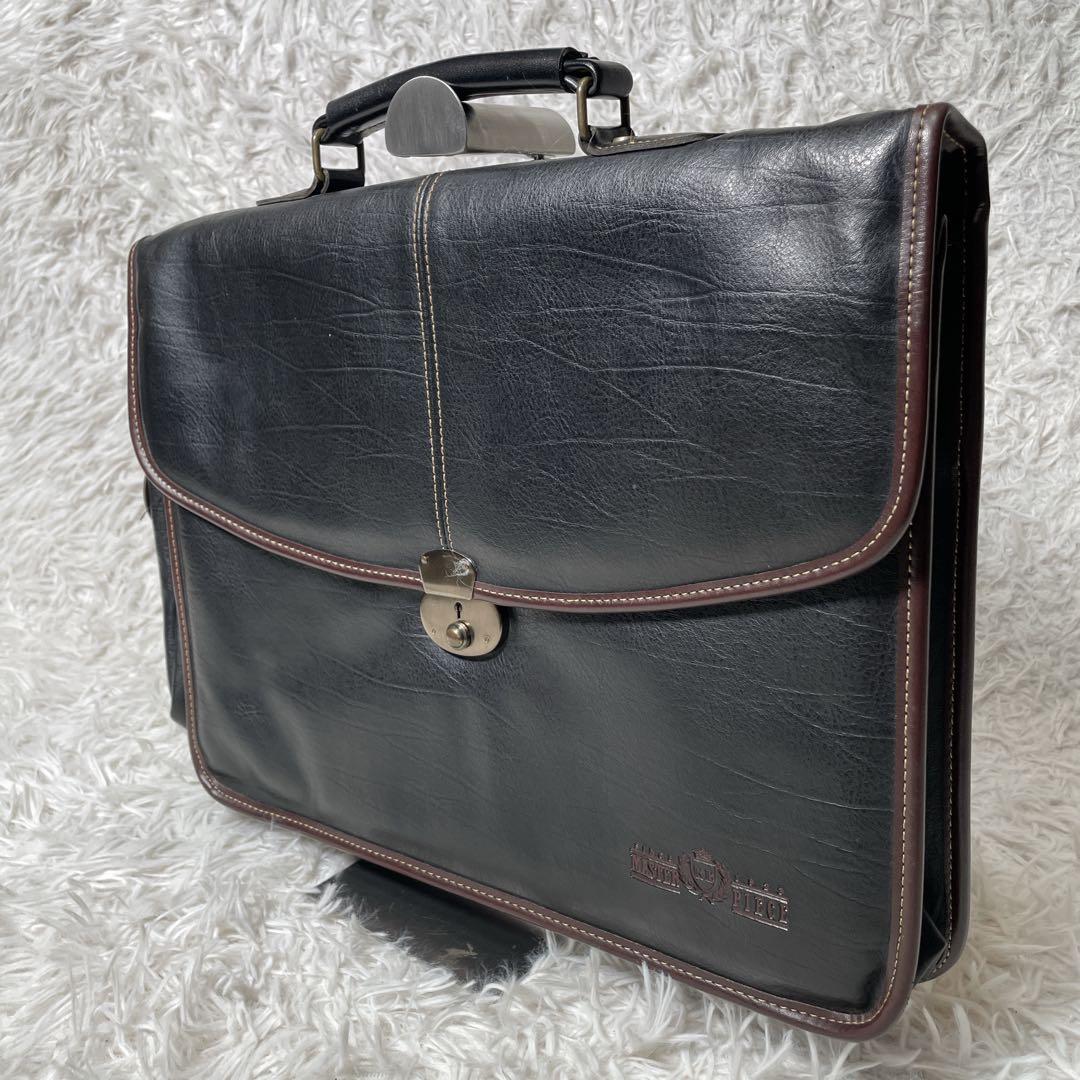 マスターピース　ビジネスバッグ　レザー　ブラック　黒　鍵付き