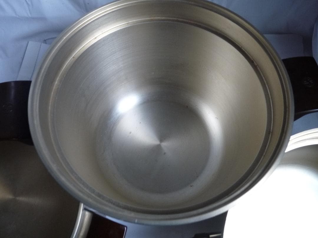 しばのキッチンゴールド鍋セット 径26、高さ18/13/8.5ｃｍ