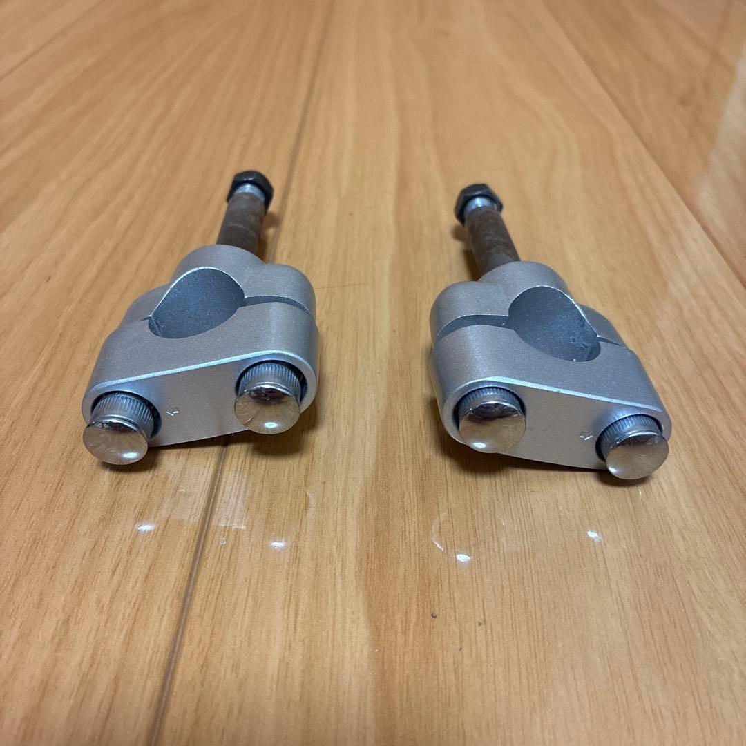 SR400 ハンドルポスト