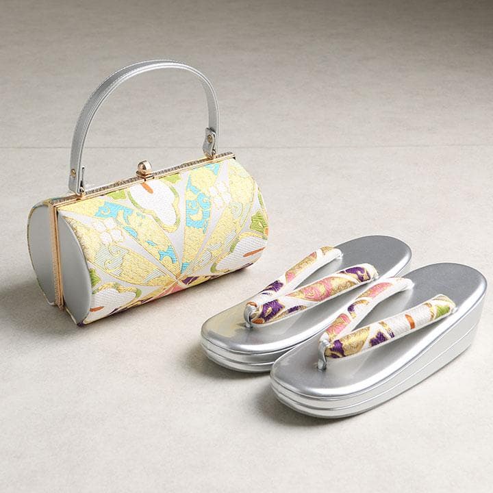 【新品】振袖用 草履バッグセット　古典 七宝文様　02809N