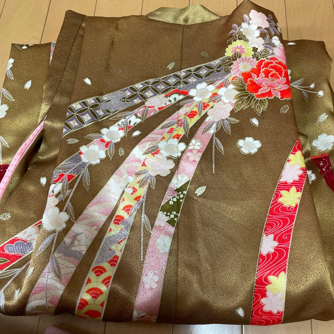 四ツ身 七五三 七歳お祝い着 襦袢付き 古典柄 着物7歳　十三詣り