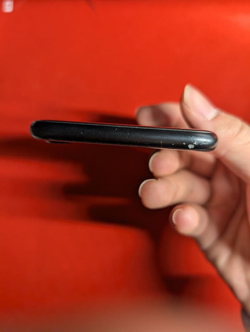 Apple iPhone SE2 本体