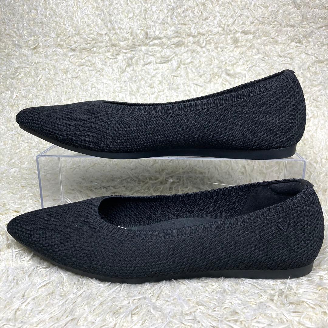 『未使用級』VIVAIA フラットパンプス 撥水加工 ポインテッドトゥ　ブラック