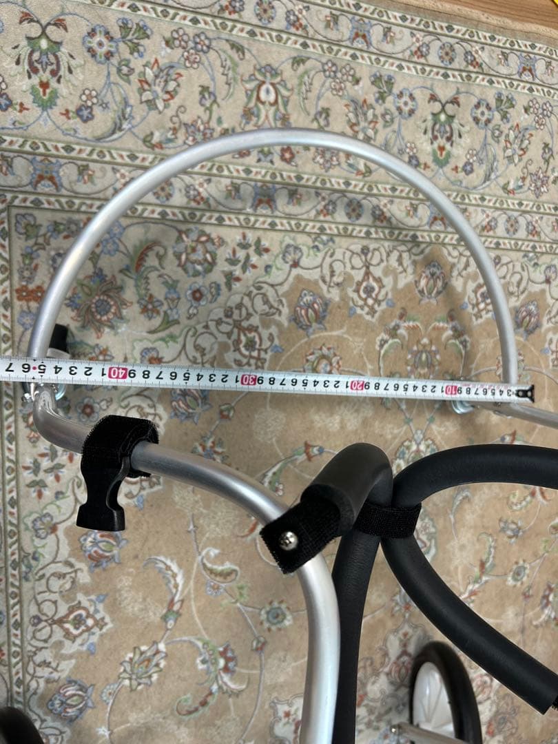 犬用車いす ポチの車いす　ミニチュアシュナウザー使用　介護用歩行器