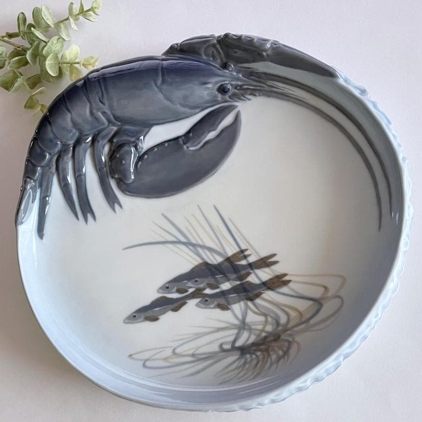 大皿 縦横約25.5ｘ27cm 1.35kg 厚皿 器 海老 魚 1級品