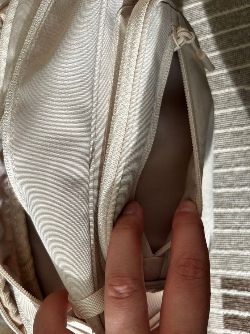 最！最終値下げ　POMULU 2wayヒップシート　ナチュラルアイボリー