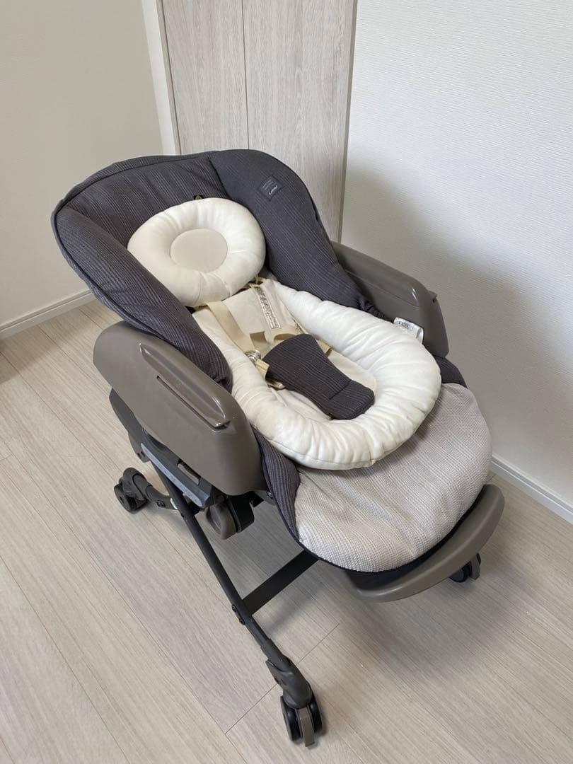 【YUN】Combi ネムリラ AUTO SWING BEDi Long