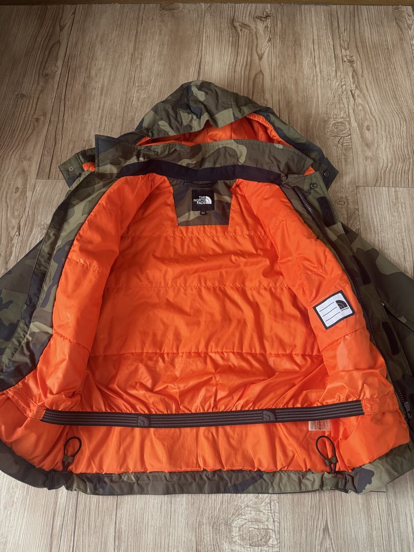 ノースフェイス スキーウェア上