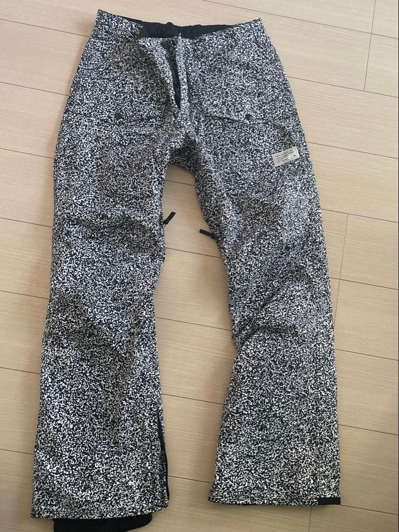 Burton analogスノボーウェアセットアップ