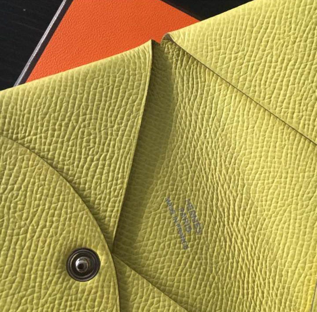 HERMES カルヴィ イエロー