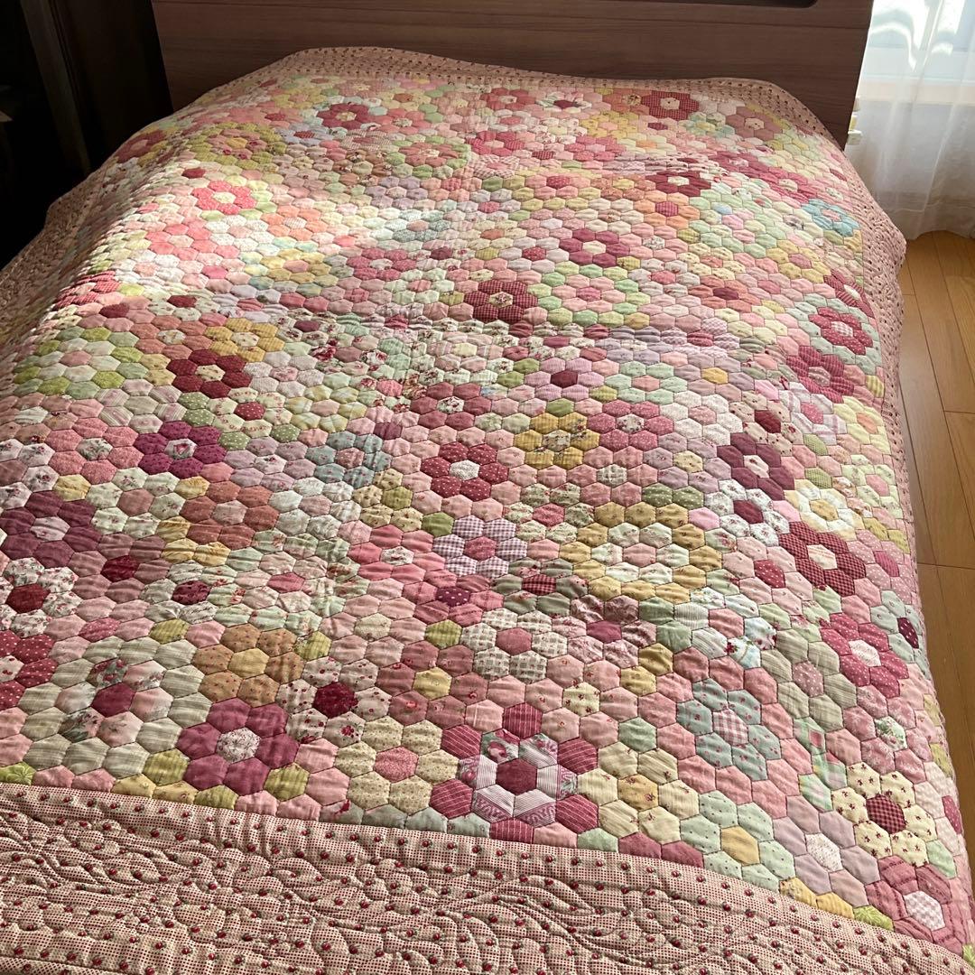 ハンドメイド ヘキサゴン ベッドカバー タペストリー