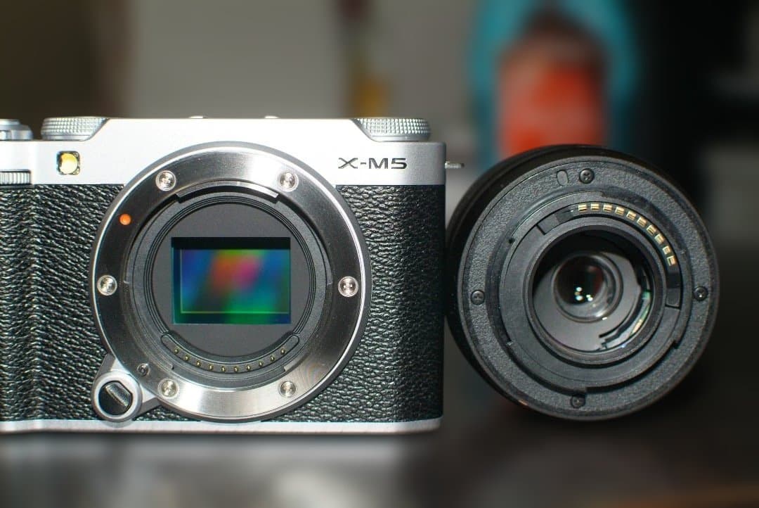 FUJIFILM X-M5 レンズキット生涯撮影回数580保証書付き+おまけ