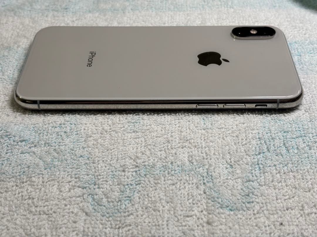 Apple iPhone Xs 256GB シルバー SIMフリー スマホ