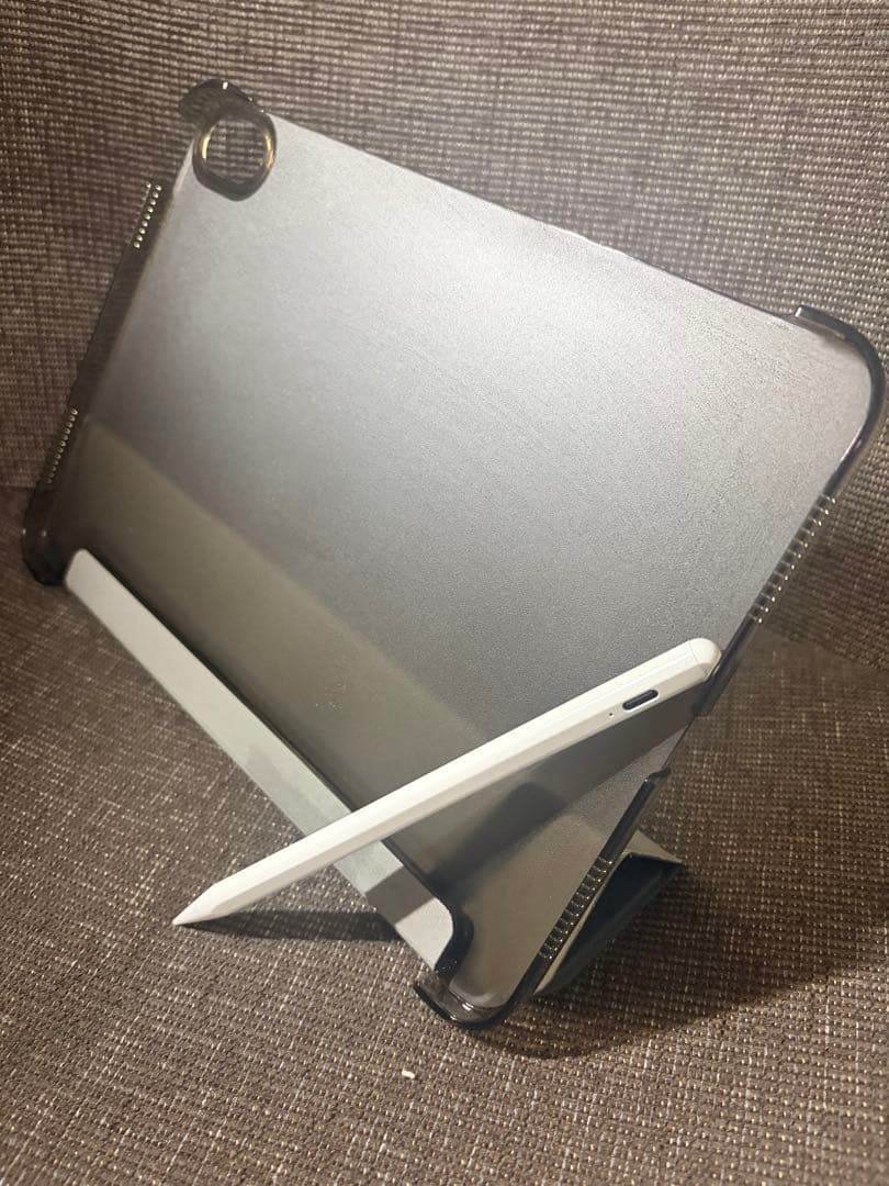 【付属品付】Apple iPad (第11世代) シルバー A16 100％