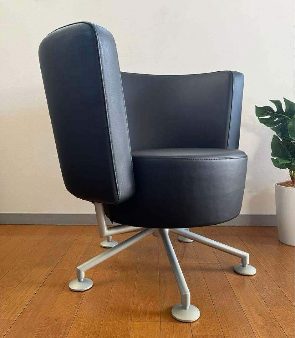 COR CIRCO コア ラウンジチェア　① ポストモダン　革張り　52万　北欧