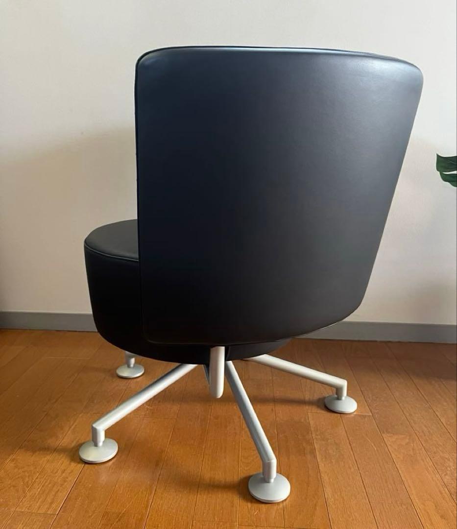 COR CIRCO コア ラウンジチェア　① ポストモダン　革張り　52万　北欧