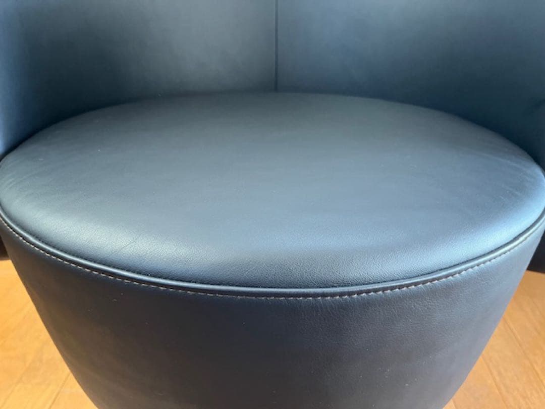 COR CIRCO コア ラウンジチェア　① ポストモダン　革張り　52万　北欧