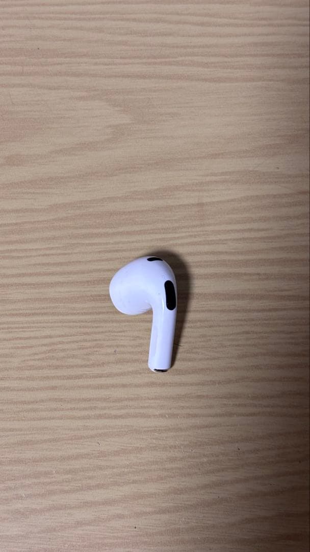 AirPods3本体 正規品 充電ケース.箱.ライトニングケーブル付き