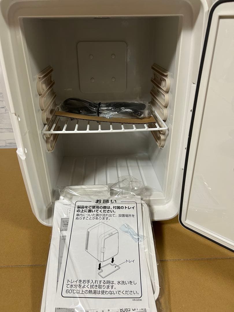 【展示品】HR-EB08W 2電源式ポータブル電子適温ボックス　ツインバード