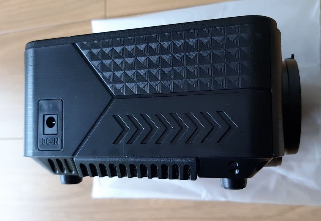 エアリア LED PROJECTER2 SD-PJHD02　ホームプロジェクター