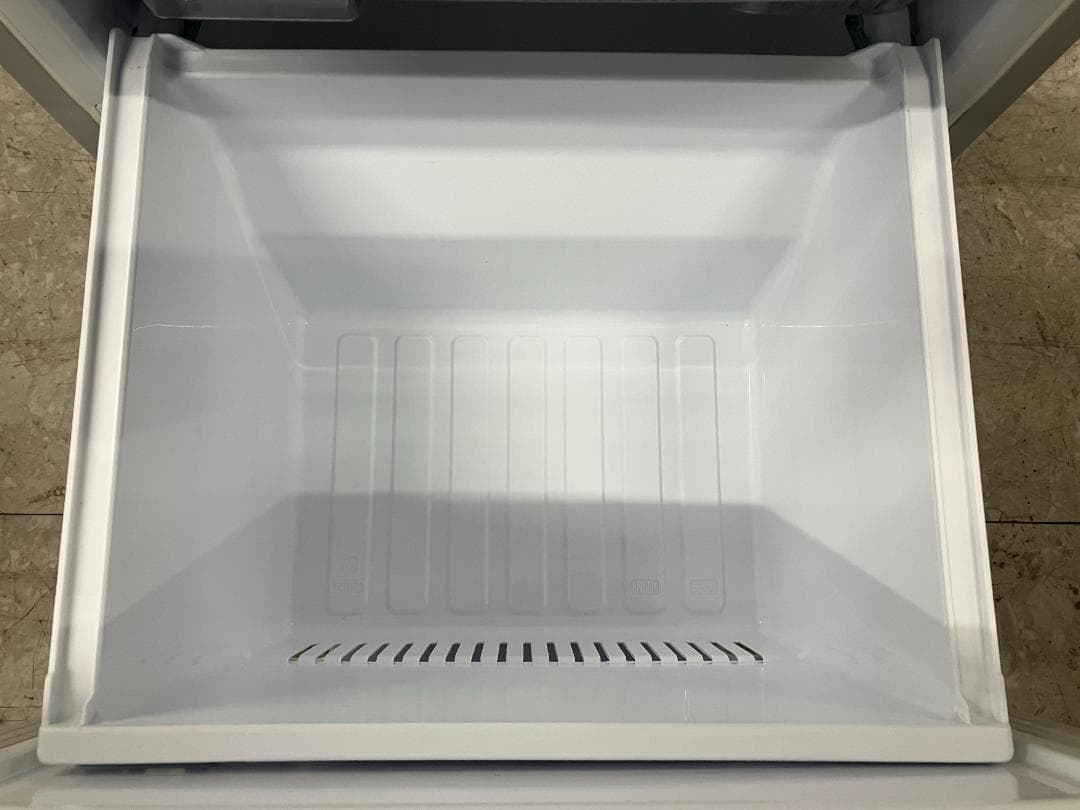 MITSUBISHI 冷凍冷蔵庫 MR-P15E-S 146L 2019年製