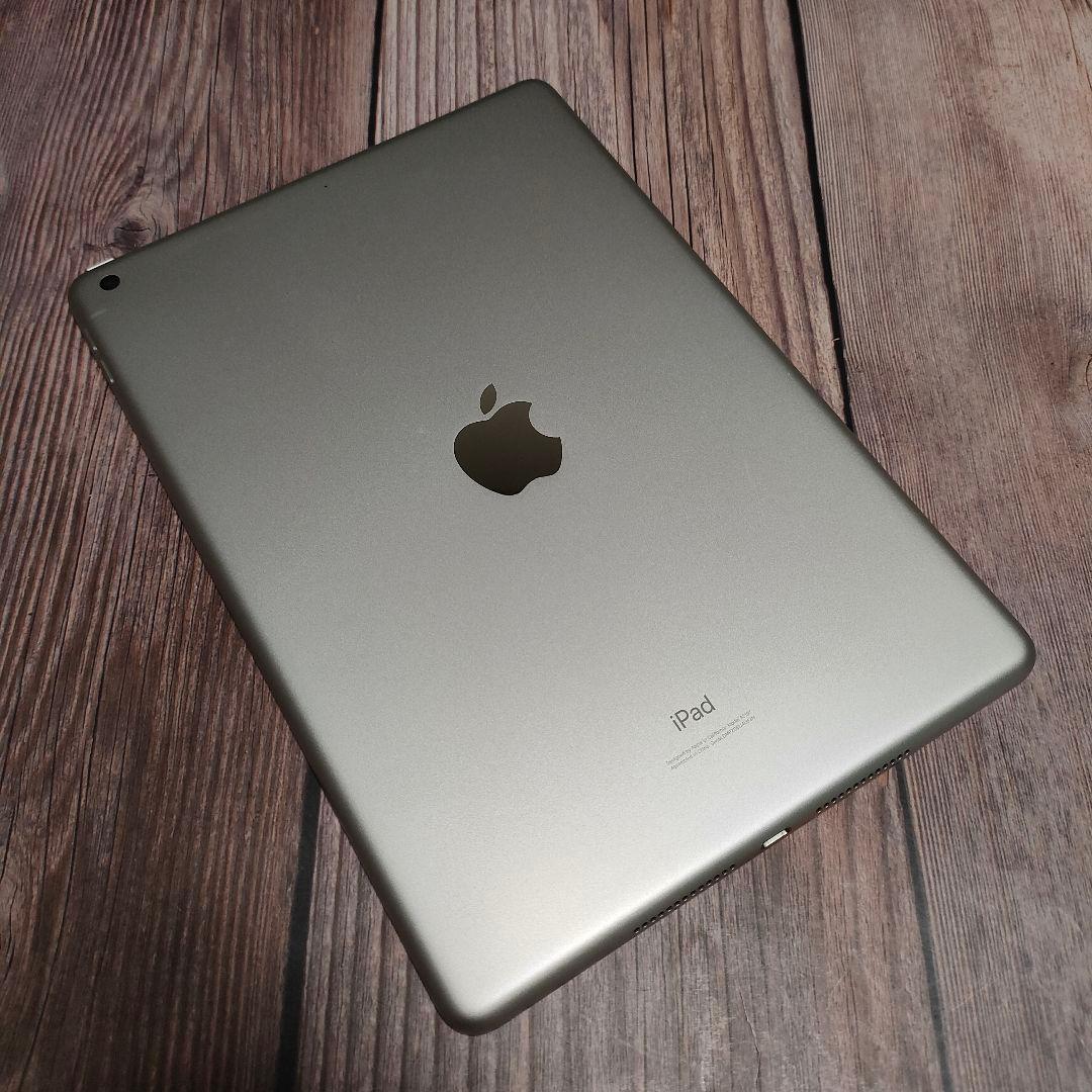 iPad 第7世代 32GB シルバー