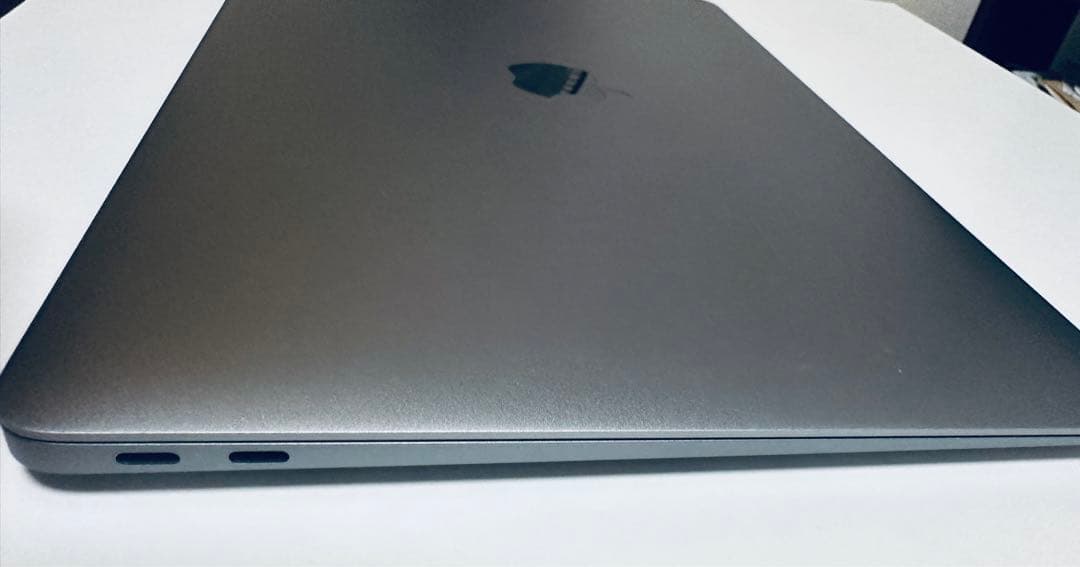 【美品】13インチMacBook Air 2020 【充電器付き】