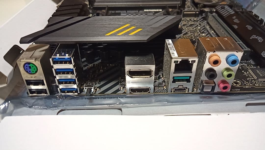 マザーボード ASUS TUF GAMING B550M-PLUS