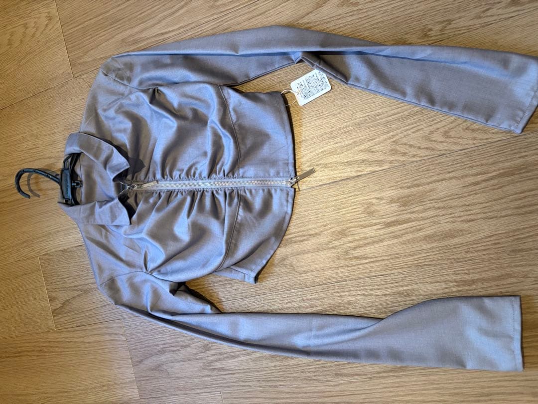 theredthread S w zip gather shirt タグ付き